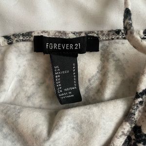 crop top from forever21 size S